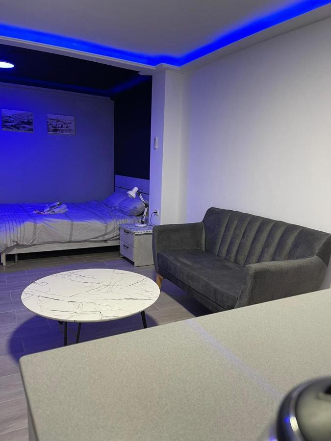 חדרי לייבל Label Rooms Blue & Red Tiberias Kültér fotó