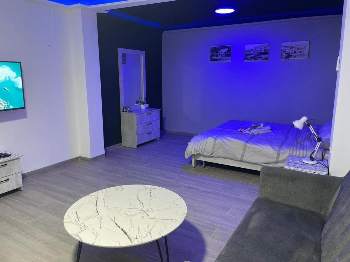 חדרי לייבל Label Rooms Blue & Red Tiberias Kültér fotó